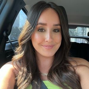 Meet your Posher, Nikki